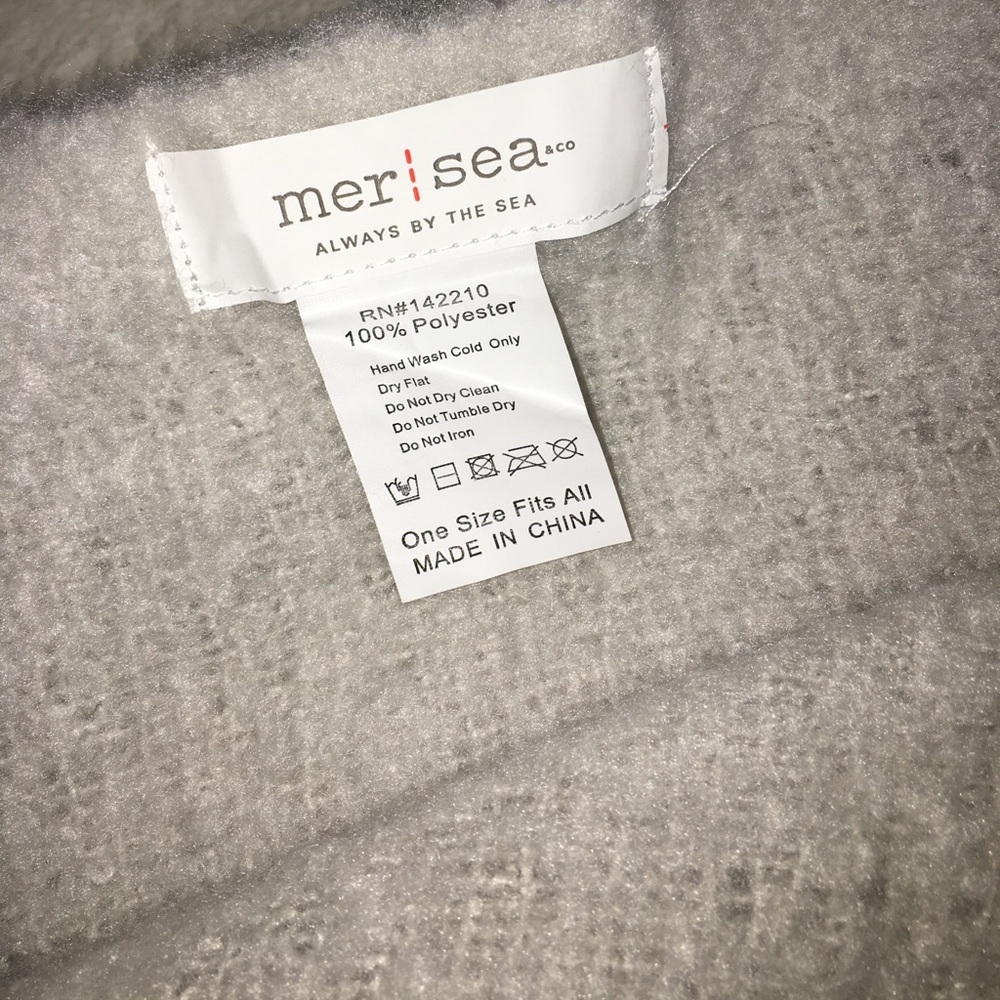 Mer Sea Scarf/Wrap - Picture 2 of 2